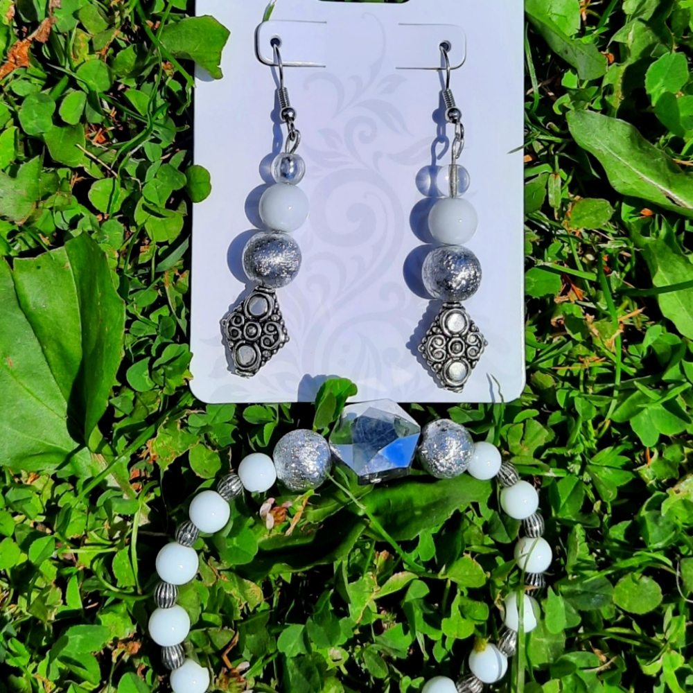 Homemade Snow Jewlery Set!